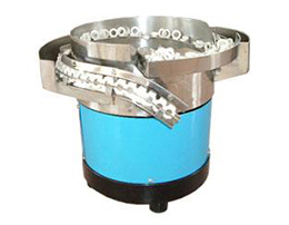 如何选购合适自己公司的振动盘