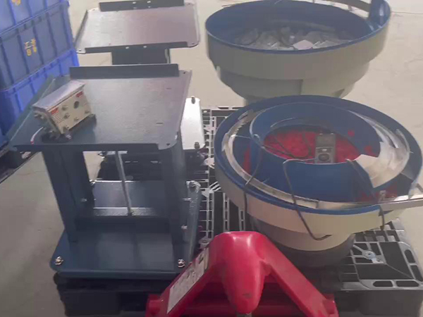 核酸试剂管与盖子组装